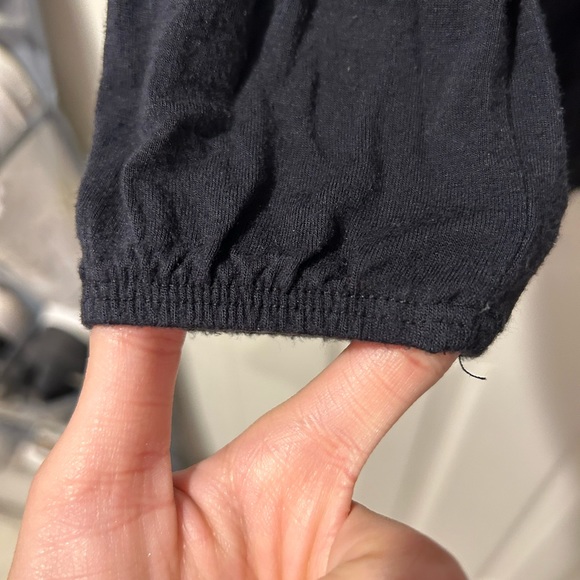 Long-sleeve Off-the-Shoulder Top - Picture 4 of 4